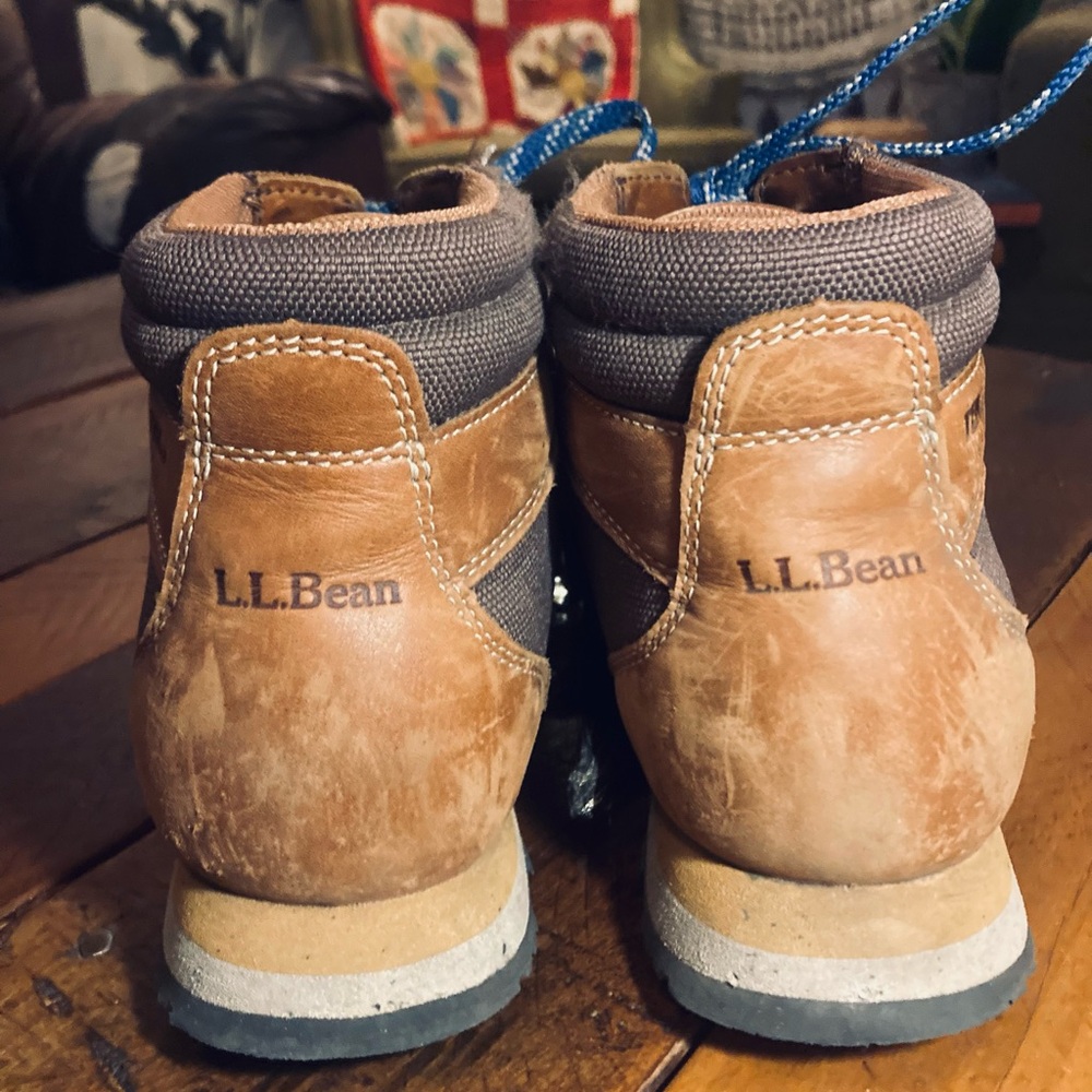 L.L. Bean Brown and Tan Hiking Boots with Blue Laces - Picture 8 of 9
